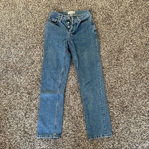 everlane 90s cheeky jeans